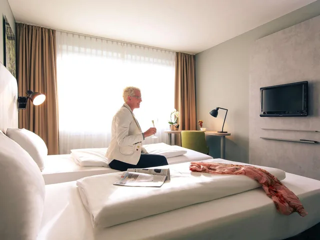 غرفة قياسية مفردة، Mercure Hotel Plaza Essen 13/18
