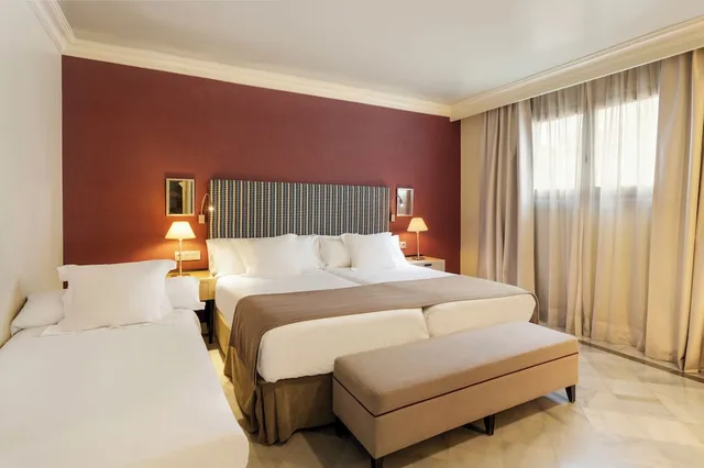 Room, Triple, Vincci Albayzin Hotel 2/10