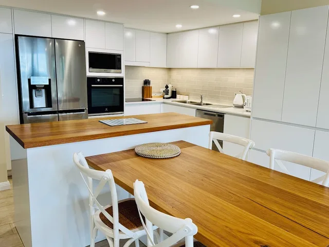 شقة بريميوم بسرير كينج وسريرين منفصلين وسرير كوين بـ3 غرف نوم، Northpoint Apartments 3/4