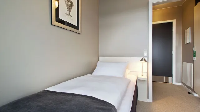غرفة ديلوكس مفردة بسرير فردي، Hotel Kronjylland 2/3