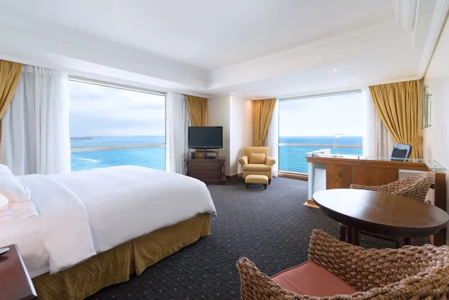 Executive Deluxe Ocean Front, Catalonia Santo Domingo 5/10