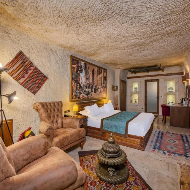 جناح جونيور بمسبح خاص، Cappa Via Cave Hotel 6/10