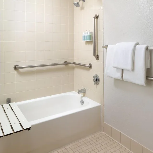 غرفة بسريرين مزدوجين، Courtyard by Marriott Orlando International Drive/Convention Center 8/8