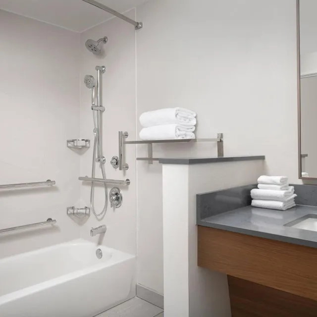 غرفة بسريرين كوين، Fairfield Inn & Suites By Marriott New Orleans Metairie 16/16