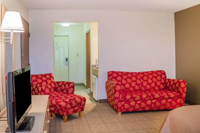 غرفة بسرير مزدوج، Quality Inn Port Clinton Waterfront 3/3