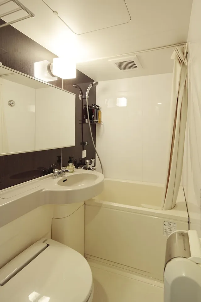غرفة بسرير كوين، Candeo Hotels Fukuyama 3/3