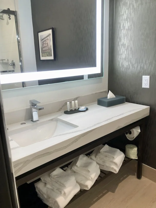 غرفة ديلوكس بسرير كينج، La Quinta Inn & Suites by Wyndham Denver Parker 10/10