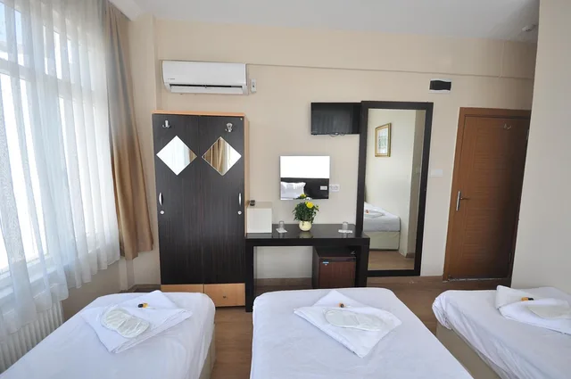 غرفة ثلاثية، Hotel Baykal 2/10