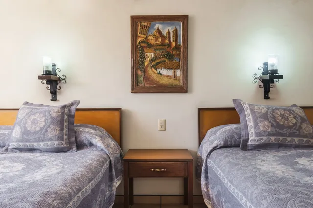 غرفة قياسية بسريرين مزدوجين، Hotel Isabel 3/7