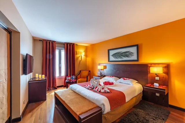 جناح عائلي بغرفتي نوم، Hotel de Berny 1/6