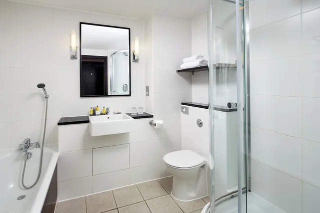 غرفة كلاسيكية بسريرين منفصلين، Nottingham Belfry Hotel & Spa 3/3