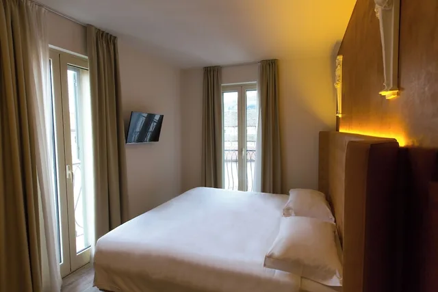 جناح بسرير كينج بإطلالة على الجبل بغرفة نوم واحدة، Al Campanile Aparthotel Suite 2/6