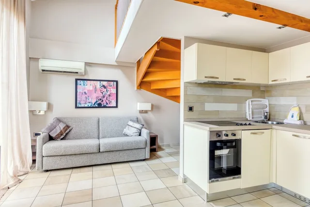 دوبلكس بسرير مزدوج مع أريكة، Residence La Villa d Elsa 3/6