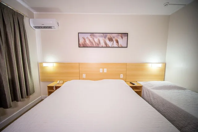 غرفة ثلاثية بثلاثة أسرّة، Rosenbrock Hotel 1/10