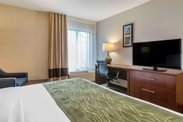 غرفة بسريرين كوين لذوي الإعاقة، Comfort Inn Charlotte 1/8