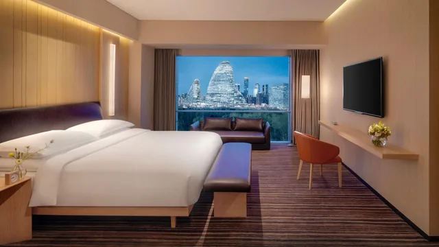 غرفة كلوب بسرير كينج، Hyatt Regency Beijing Wangjing 1/1