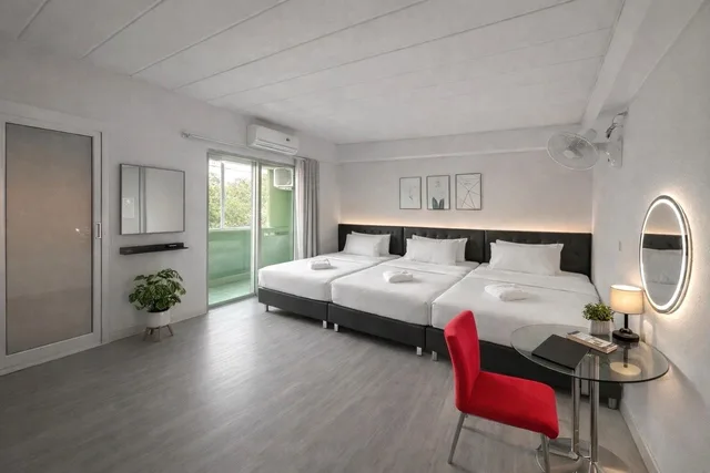 Room, Triple, 1 Double and 1 Single Bed, TUB MANSION 2/2