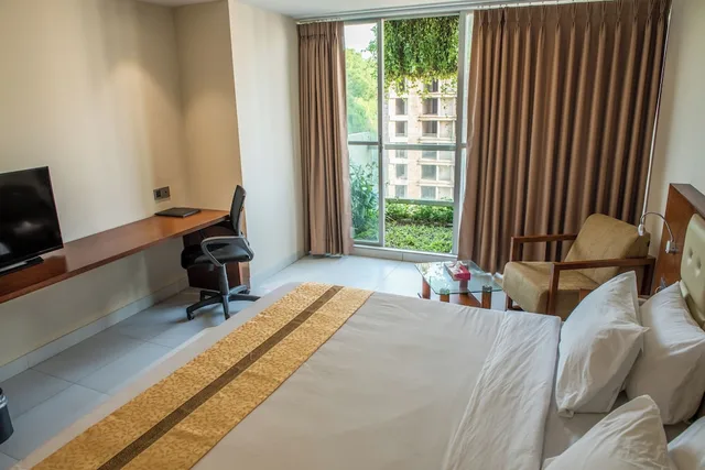 غرفة ديلوكس بسرير كينج، Best Western Heritage 1/10