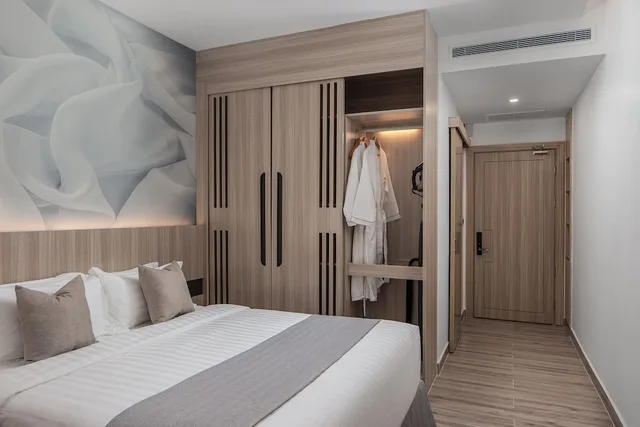 غرفة قياسية بسرير كينج، Sensory Park Urban Hotel 2/5