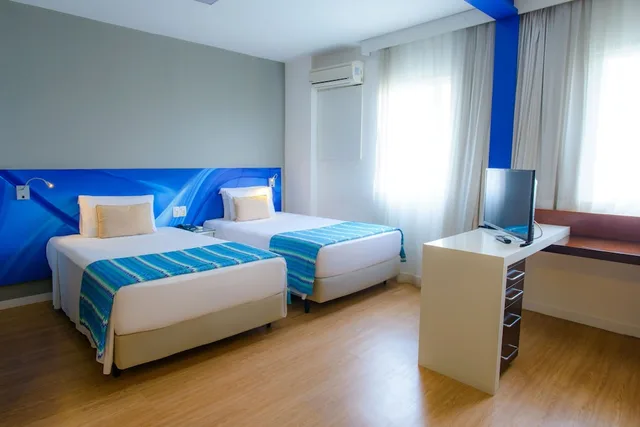 Executive, Suite, Twin Beds, Quality Suites Alphaville 1/9