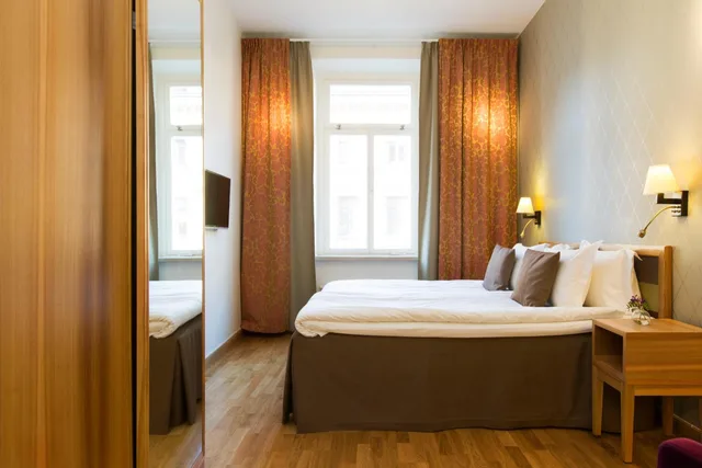 غرفة بسرير مزدوج أو سريرين منفصلين، Elite Hotel Adlon 4/10