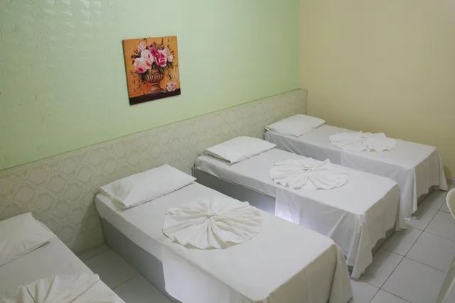 غرفة عائلية رباعية بسرير مزدوج وسريرين منفصلين، JR Hotel 7/10