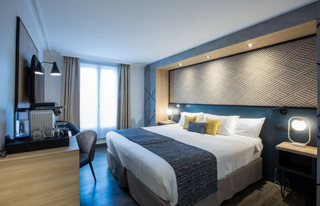 غرفة ديلوكس بسرير كينج وسرير فردي، Best Western Plus Opera Batignolles 3/10