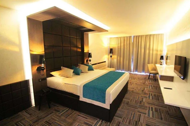 Deluxe Room, Hotel Hills Sarajevo Congress Termal Spa Resort 1/1