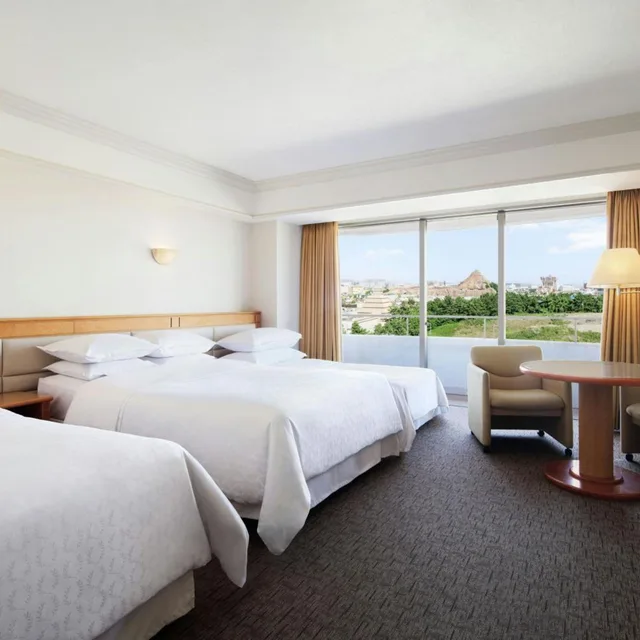 غرفة غراند بثلاثة أسرّة، Sheraton Grande Tokyo Bay Hotel 1/4