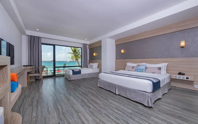 غرفة ديلوكس عائلية بإطلالة على البحر بشرفة، Kaani Grand Seaview 4/10