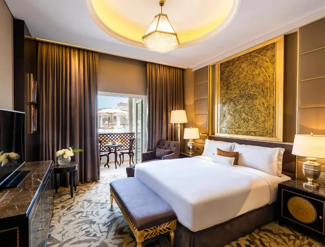 غرفة سوبيريور مفردة بإطلالة على المسبح، Ezdan Palace Hotel 1/2