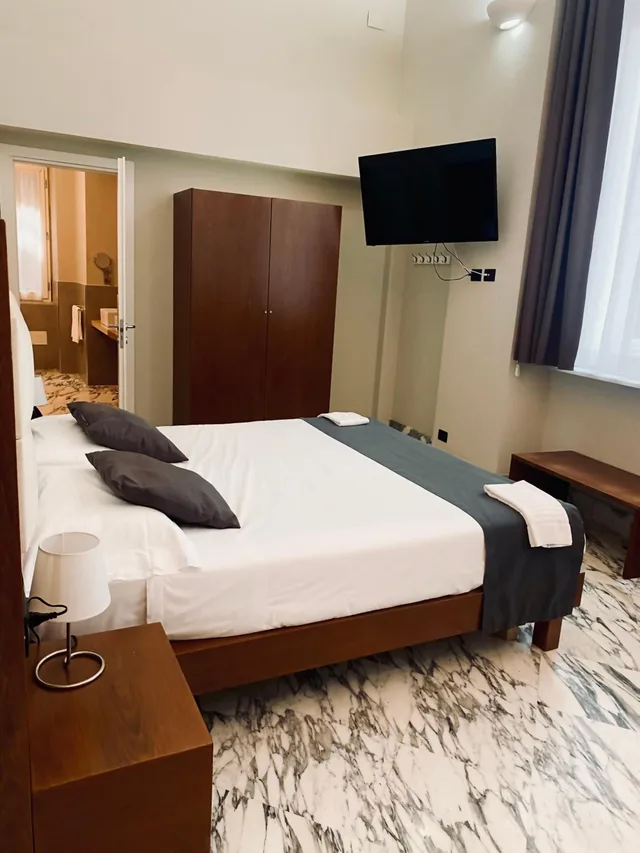 غرفة قياسية بسرير كينج، Hotel De Ville 5/10