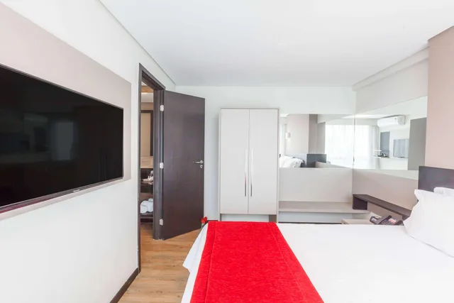 غرفة فاخرة بسرير كوين، Roomo Praia de Boa Viagem 1/5