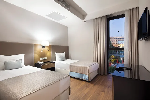 Family Suite, Garden, Twin Beds, Pool View, Sofa، Trendy Lara Hotel 1/9