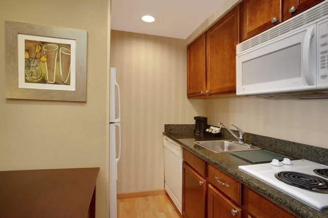 جناح بسرير كينج، Homewood Suites By Hilton Tampa-Brandon 3/3
