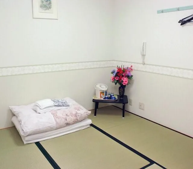 غرفة تقليدية بفراش فوتون بحمام خاص، BJ Family House 1/1