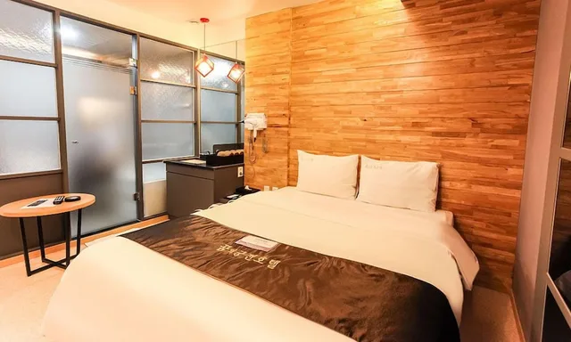 غرفة ديلوكس بسرير مزدوج، Jakjeon Dream Palace 1/1
