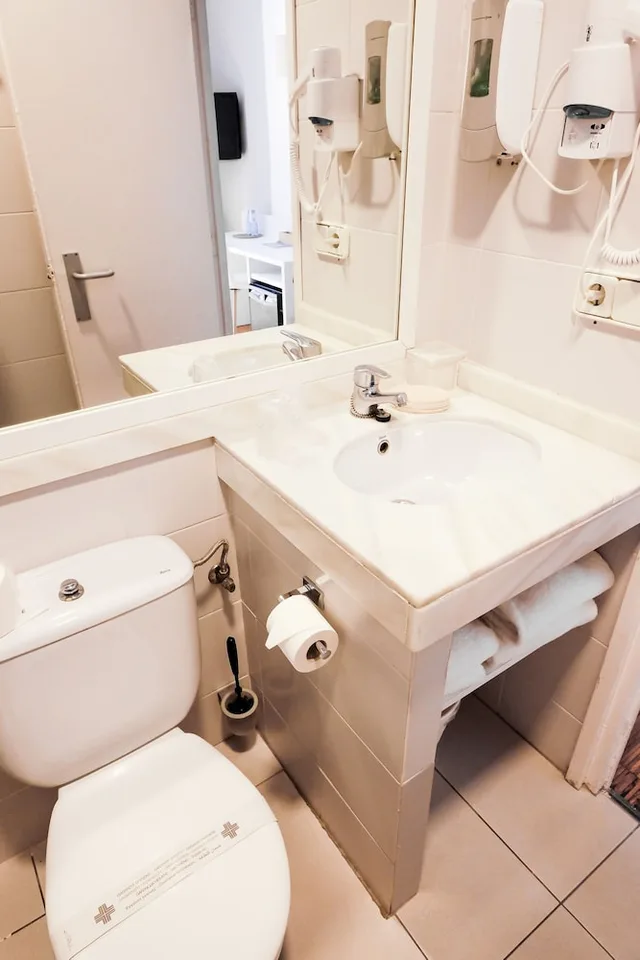 غرفة قياسية بسريرين منفصلين بشرفة، Subur Hotel Sitges 8/9