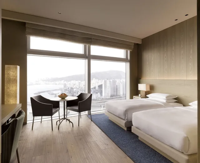 Room, Twin Beds, Ocean View, Park Hyatt Busan 1/2