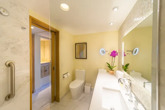 جناح جونيور بسرير كينج مع دخول صالة النادي لذوي الإعاقة، Intercontinental San Pedro Sula 5/8