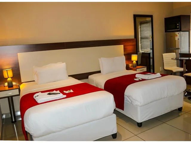 غرفة قياسية بسريرين منفصلين، Eagle Nest Luxury Accommodation 2/5