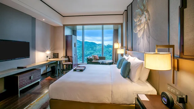 غرفة بسرير كينج، Hualuxe Hotels Resorts Xiamen Haicang 2/6