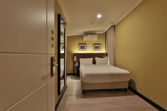 Design, Queen Bed، EA Exclusive Hotel & Kocatepe 1/2