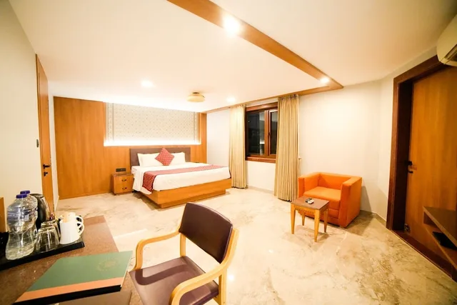 دوبلكس بسريرين منفصلين مع أريكة، Surya Hotel 1/1