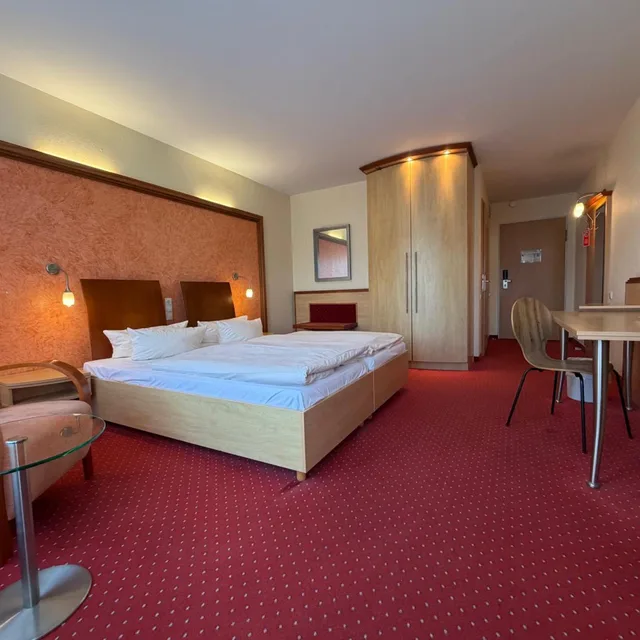 غرفة بسرير مزدوج، Ascot Bristol Hotel Potsdam 1/9