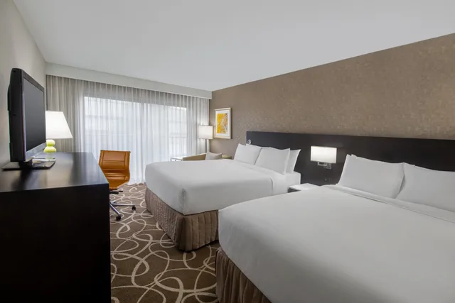 غرفة بسريرين كوين، Crowne Plaza Kitchener Waterloo 1/6