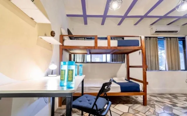 Mixed Dorm, Premium, 4 Beds, Locomo Hostel - Mumbai Airport 1/2