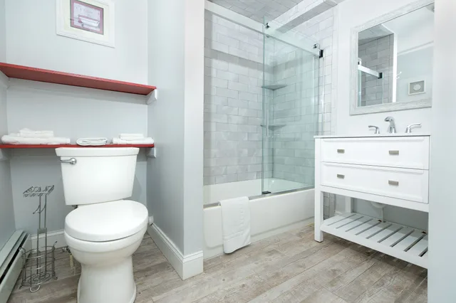Terrace, Standard, Twin Beds, The Inn at Ocean Grove 3/4