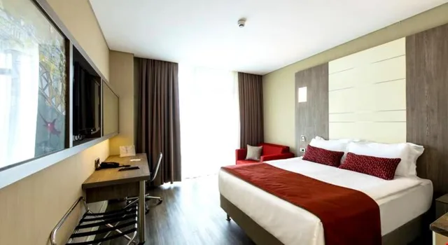 Room, Twin Beds, Smoking, Ramada Encore By Wyndham Bayrampasa 1/10