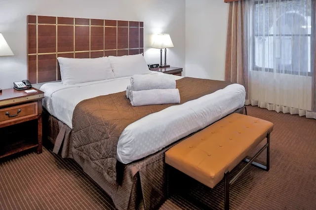 Celebrity, House, King and Queen Bed، Hilton Vacation Club Los Abrigados Resort & Spa Sedona 1/2
